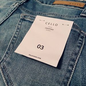 Brand New w/ Tags Cello cropped skinny jean